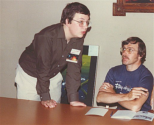 Denis Scheck mit David Hardy beim STUCON 1980
